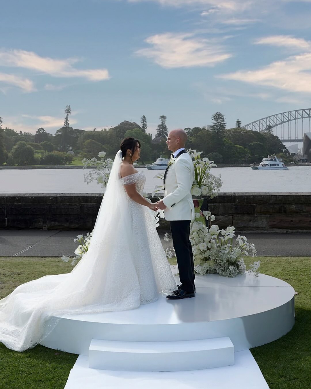 Riser Harbour View Lawn - Outdoor Wedding Aisles Sydney Harbour View Lawn ceremony hire packages